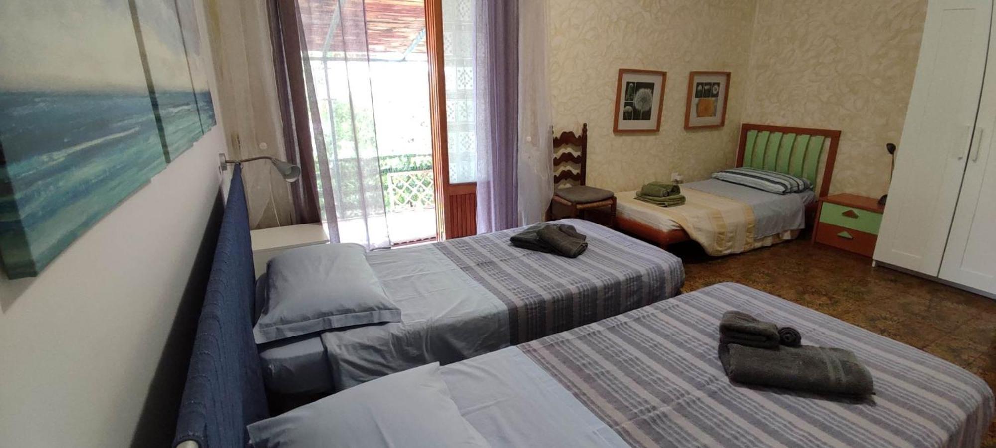 La Bouganville Apartments Кала-Гононе Экстерьер фото
